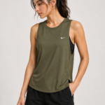 تاپ ورزشی زنانه نایک Dri-FIT فری‌سایر